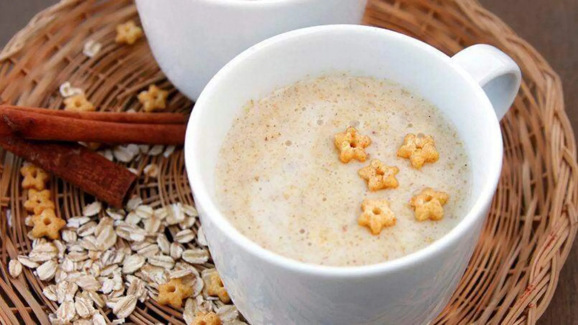 Atole de avena con leche